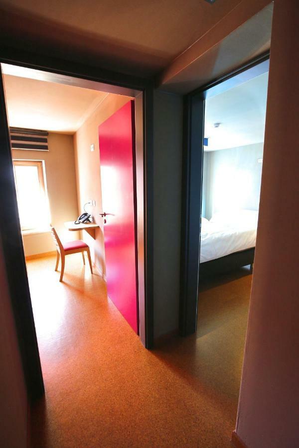 O Chomiere Hotel สเตฟโล ภายนอก รูปภาพ